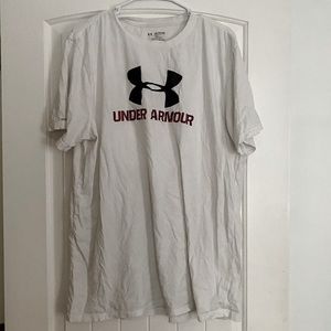 White under armour shirt